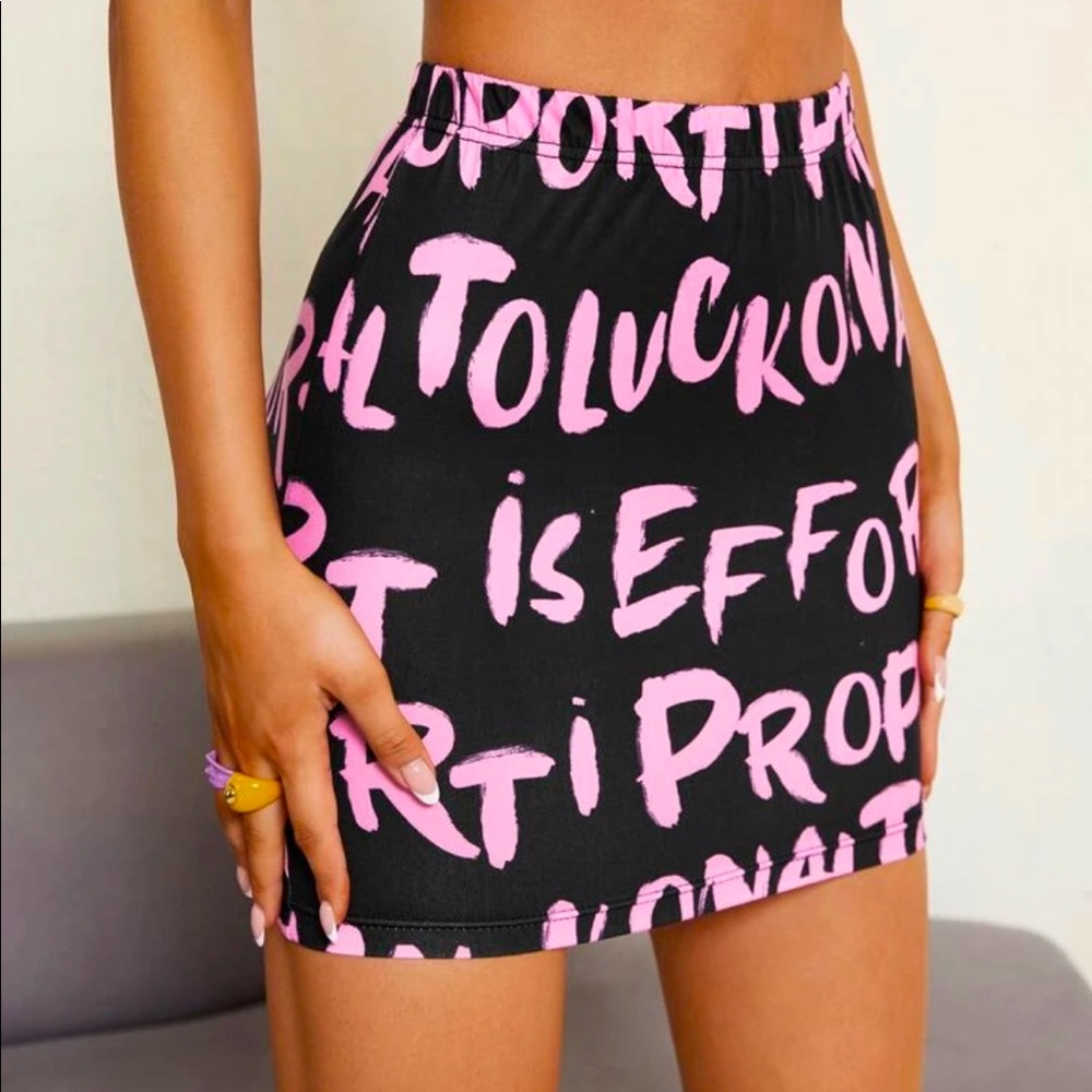 Skirt set - Picture 3 of 10